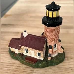 Spoontiques | Art | Spoontiques White River Michigan Lighthouse ...